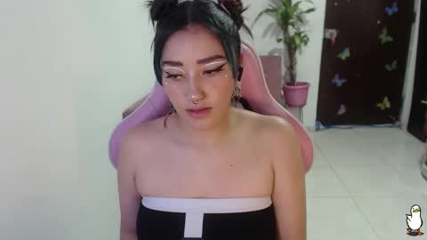 Snapshot of littleangelx_m chatting on October 29, 2025, 10:00 pm Daniela online show from October 29, 2025, 10:00 pm