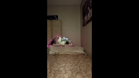 littleann48 online show from December 17, 2025, 5:02 am