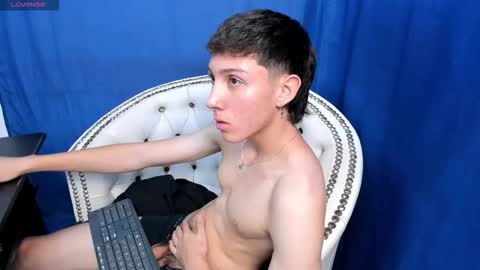 Snapshot of littledanny_ chatting on October 2, 2025, 2:57 pm DANNY online show from October 2, 2025, 2:57 pm