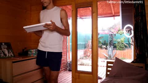 Maria and Viktor online show from October 25, 2025, 11:29 am