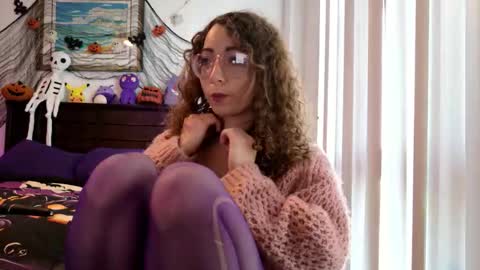 Snapshot of littledeathtrap chatting on October 19, 2025, 8:31 pm littledeathtrap online show from October 19, 2025, 8:31 pm