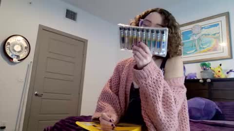 Snapshot of littledeathtrap chatting on January 9, 2026, 7:04 pm littledeathtrap online show from January 9, 2026, 7:04 pm