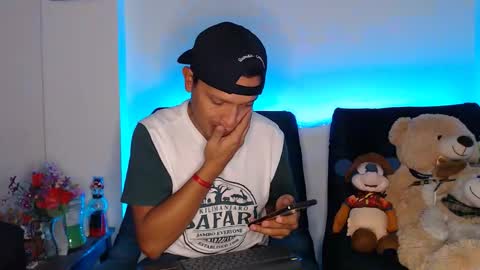 Snapshot of littledicklatin chatting on February 9, 2026, 2:48 am Manu online show from February 9, 2026, 2:48 am