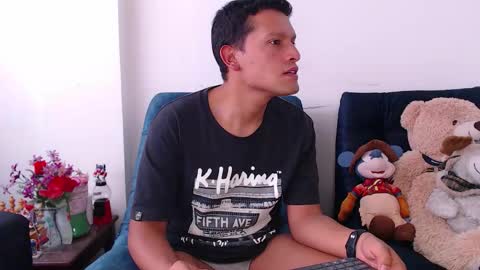 Snapshot of littledicklatin chatting on February 9, 2026, 8:46 pm Manu online show from February 9, 2026, 8:46 pm