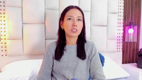 Snapshot of littledoll1___ chatting on February 6, 2026, 1:03 pm Vanne online show from February 6, 2026, 1:03 pm