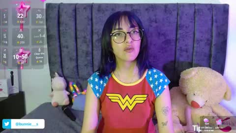 Snapshot of littlee__bunny chatting on October 8, 2025, 10:35 am your little bunny online show from October 8, 2025, 10:35 am