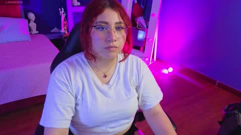 Snapshot of littlee_red chatting on February 26, 2026, 7:57 pm Angel online show from February 26, 2026, 7:57 pm