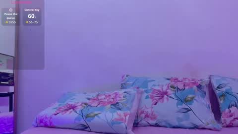 Snapshot of littleeaprill chatting on February 3, 2026, 12:54 pm April online show from February 3, 2026, 12:54 pm