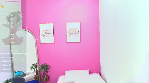 Snapshot of littleebonymommy chatting on February 12, 2025, 2:14 am Tania online show from February 12, 2025, 2:14 am