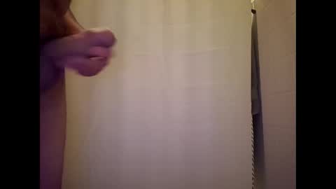 Snapshot of littleguyy888 chatting on October 23, 2025, 12:04 pm littleguyy888 online show from October 23, 2025, 12:04 pm