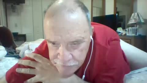 littlekenny1951 online show from October 14, 2025, 8:42 pm