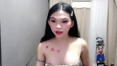 littlelace_ online show from July 5, 2026, 11:45 pm