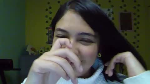 Snapshot of littleprety6969 chatting on November 9, 2025, 5:17 am Mia Wednesday to Sunday 730 am to 1030 am Colombian Hour D online show from November 9, 2025, 5:17 am