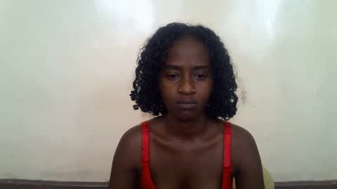 Snapshot of littlesandie chatting on January 7, 2025, 12:20 pm littlesandie online show from January 7, 2025, 12:20 pm