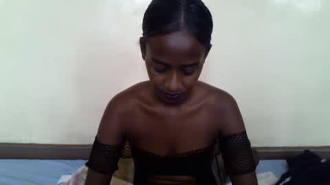 Snapshot of littlesandie chatting on February 12, 2025, 8:16 am littlesandie online show from February 12, 2025, 8:16 am