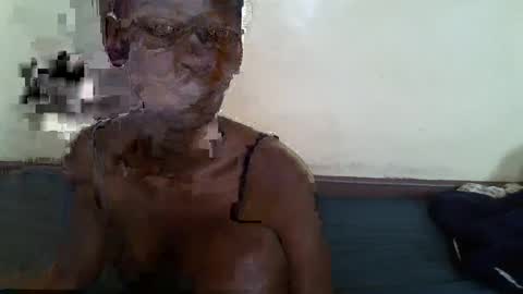 Snapshot of littlesandie chatting on March 6, 2025, 11:47 am littlesandie online show from March 6, 2025, 11:47 am