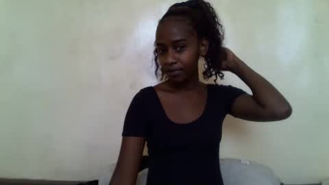 Snapshot of littlesandie chatting on September 24, 2025, 5:55 am littlesandie online show from September 24, 2025, 5:55 am