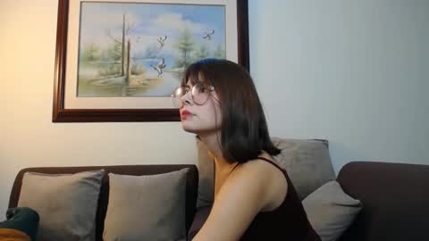 helen online show from November 21, 2025, 2:10 am