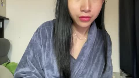 Snapshot of littlewaifu3784 chatting on January 10, 2026, 4:20 pm littlewaifu3784 online show from January 10, 2026, 4:20 pm