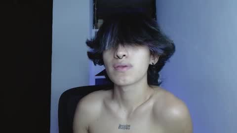 Snapshot of littlextrem chatting on March 24, 2026, 4:28 am Eros online show from March 24, 2026, 4:28 am