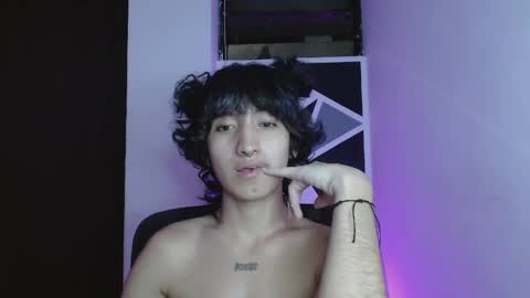 Snapshot of littlextrem chatting on April 11, 2026, 12:48 am Eros online show from April 11, 2026, 12:48 am