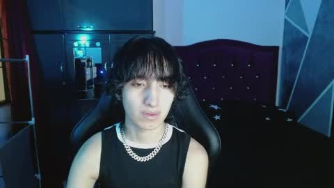 Snapshot of littlextrem chatting on April 16, 2026, 3:07 am Eros online show from April 16, 2026, 3:07 am