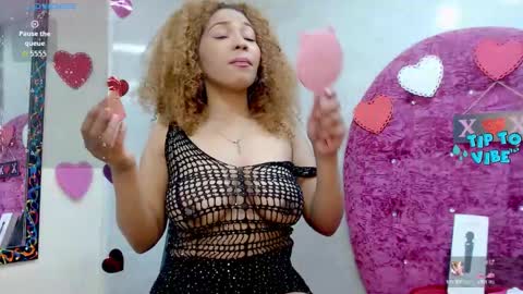 Snapshot of litzy_curly chatting on October 2, 2025, 4:14 pm Litzy online show from October 2, 2025, 4:14 pm
