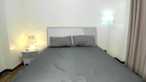 litzy_perez online show from July 8, 2026, 2:32 pm
