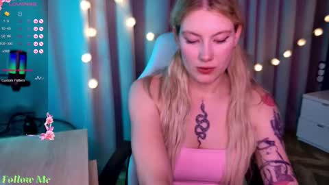 Snapshot of liv_fay chatting on February 27, 2025, 6:20 pm Liv 3 online show from February 27, 2025, 6:20 pm