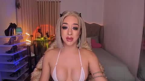 Snapshot of livecumayumi chatting on March 27, 2026, 3:34 pm Goddess Ayumi online show from March 27, 2026, 3:34 pm