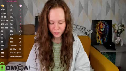 Snapshot of livelyluna chatting on September 30, 2025, 12:26 am livelyluna online show from September 30, 2025, 12:26 am