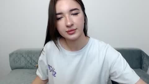 Dominica online show from November 27, 2025, 4:20 pm