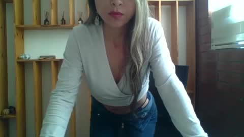 Snapshot of liz_28 chatting on September 18, 2025, 3:47 pm liz_28 online show from September 18, 2025, 3:47 pm