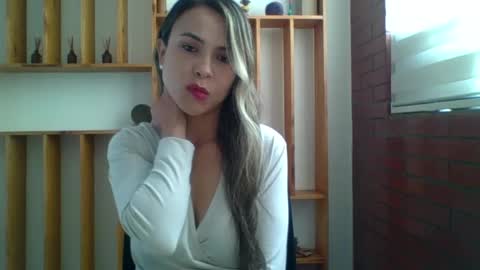 Snapshot of liz_28 chatting on October 9, 2025, 3:54 pm liz_28 online show from October 9, 2025, 3:54 pm