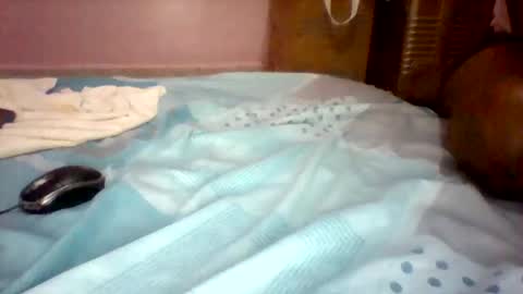 Snapshot of liz_lovie chatting on April 24, 2026, 10:18 am liz_lovie online show from April 24, 2026, 10:18 am
