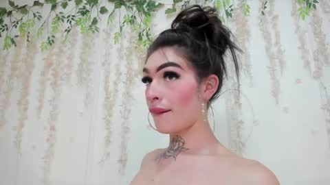 Liz Luna online show from March 26, 2026, 8:58 pm