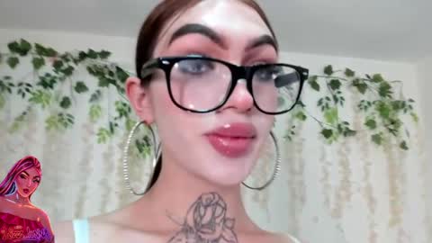 Liz Luna online show from May 28, 2026, 9:45 pm