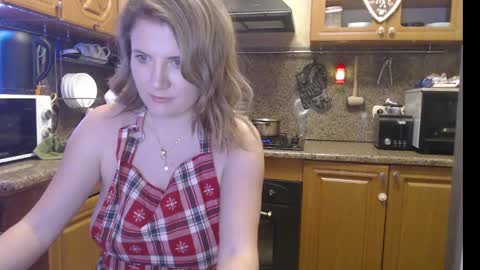 LizaCakes online show from December 30, 2024, 4:08 pm