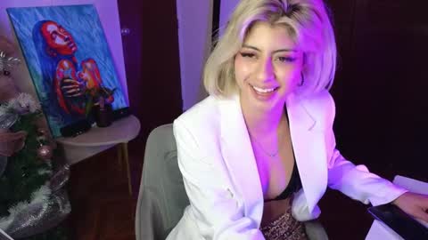 Lizeth online show from December 31, 2024, 11:39 pm