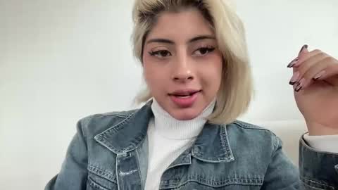 Lizeth online show from January 5, 2025, 6:02 pm