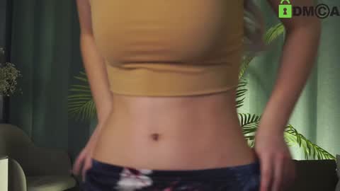 Sunnheart online show from December 28, 2024, 8:25 pm