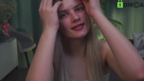 Sunnheart online show from February 22, 2025, 10:42 pm