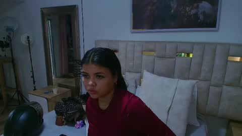 Snapshot of lizz_tender chatting on November 13, 2025, 12:04 pm Lizz online show from November 13, 2025, 12:04 pm