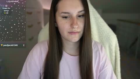 Snapshot of lizzi_fox chatting on September 23, 2025, 10:35 pm Lizi-Fox online show from September 23, 2025, 10:35 pm