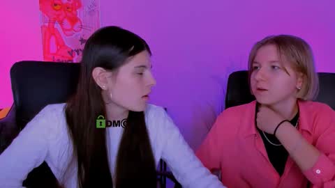 lizzie_boom online show from December 15, 2025, 8:02 pm