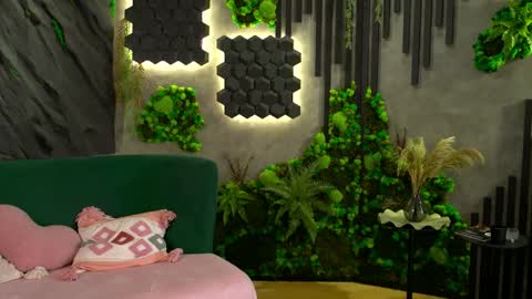 Liza online show from May 20, 2026, 8:53 am