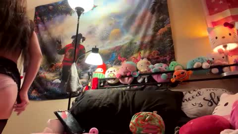 lizzy20066 online show from November 7, 2025, 5:51 am