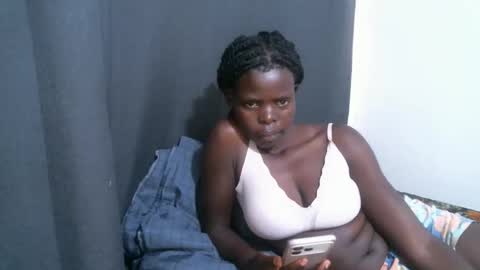 Snapshot of lizzy_25 chatting on May 18, 2026, 4:07 am Lizzy online show from May 18, 2026, 4:07 am