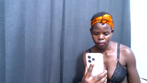 Snapshot of lizzy_25 chatting on May 30, 2026, 3:03 am Lizzy online show from May 30, 2026, 3:03 am
