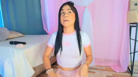 lizzy_kane online show from March 2, 2026, 8:15 pm